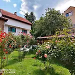 Affittacamere Modern&cozy Bosnian House With Garden+free Parking Sarajevo