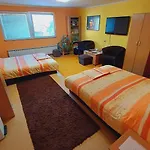 Modern&cozy Bosnian House With Garden+free Parking サラエヴォ