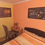 Modern&cozy Bosnian House With Garden+free Parking 3*