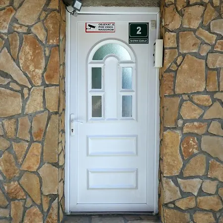 Modern&cozy Bosnian House With Garden+free Parking Gasthof SJJ