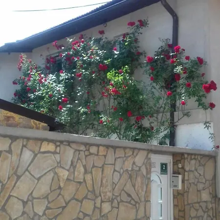 Penzion Modern&cozy Bosnian House With Garden+free Parking 4*