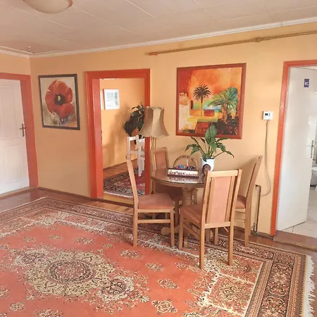 Modern&cozy Bosnian House With Garden+free Parking Πανσιόν 3*