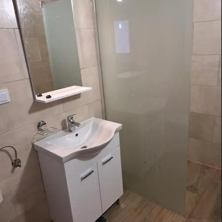 Pensionat Modern&cozy Bosnian House With Garden+free Parking