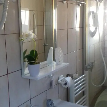 Pensionat Modern&cozy Bosnian House With Garden+free Parking 4*