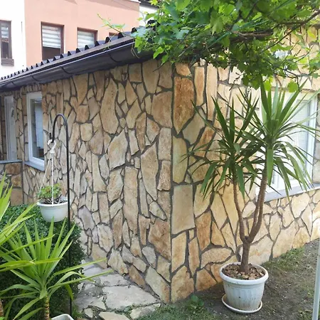 Modern&cozy Bosnian House With Garden+free Parking 4* Sarajevo