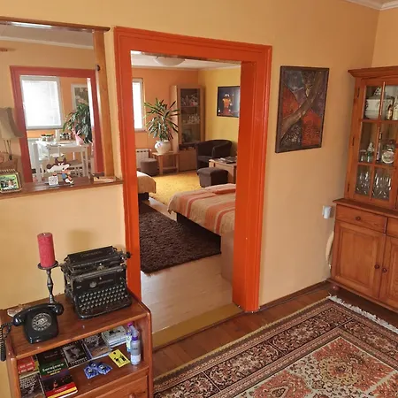 Pensión Modern&cozy Bosnian House With Garden+free Parking 4*