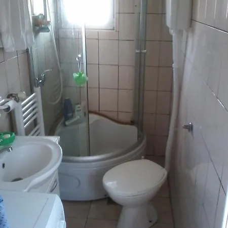 Modern&cozy Bosnian House With Garden+free Parking * SJJ