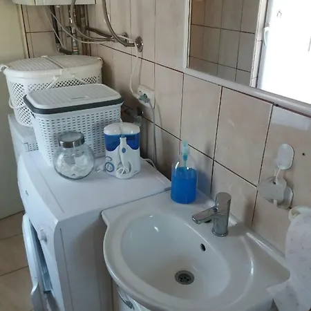 Modern&cozy Bosnian House With Garden+free Parking * SJJ